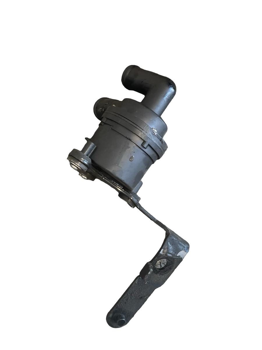 Pompa recirculare apa auxiliara VOLKSWAGEN GOLF VI 5K1 2008 - 2013 1.6 TDI CAYC – foto 2