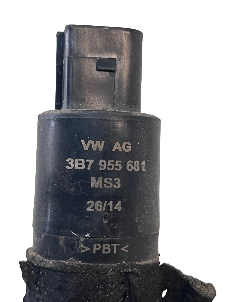 Pompa spalator faruri AUDI A6/S6 IV Saloon 4G2, C7, 4GC 2010 - 2018 3B7955681 – foto 3