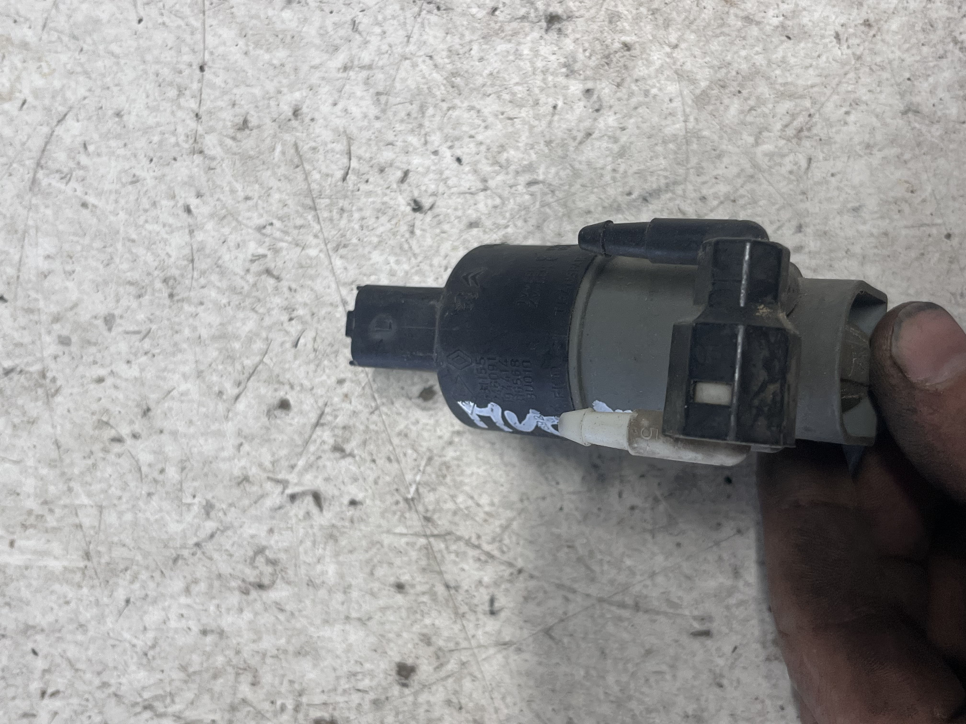 Pompa Spalator Parbriz Dacia Logan MCV 1 2006–2008 - cod: 9641553880
