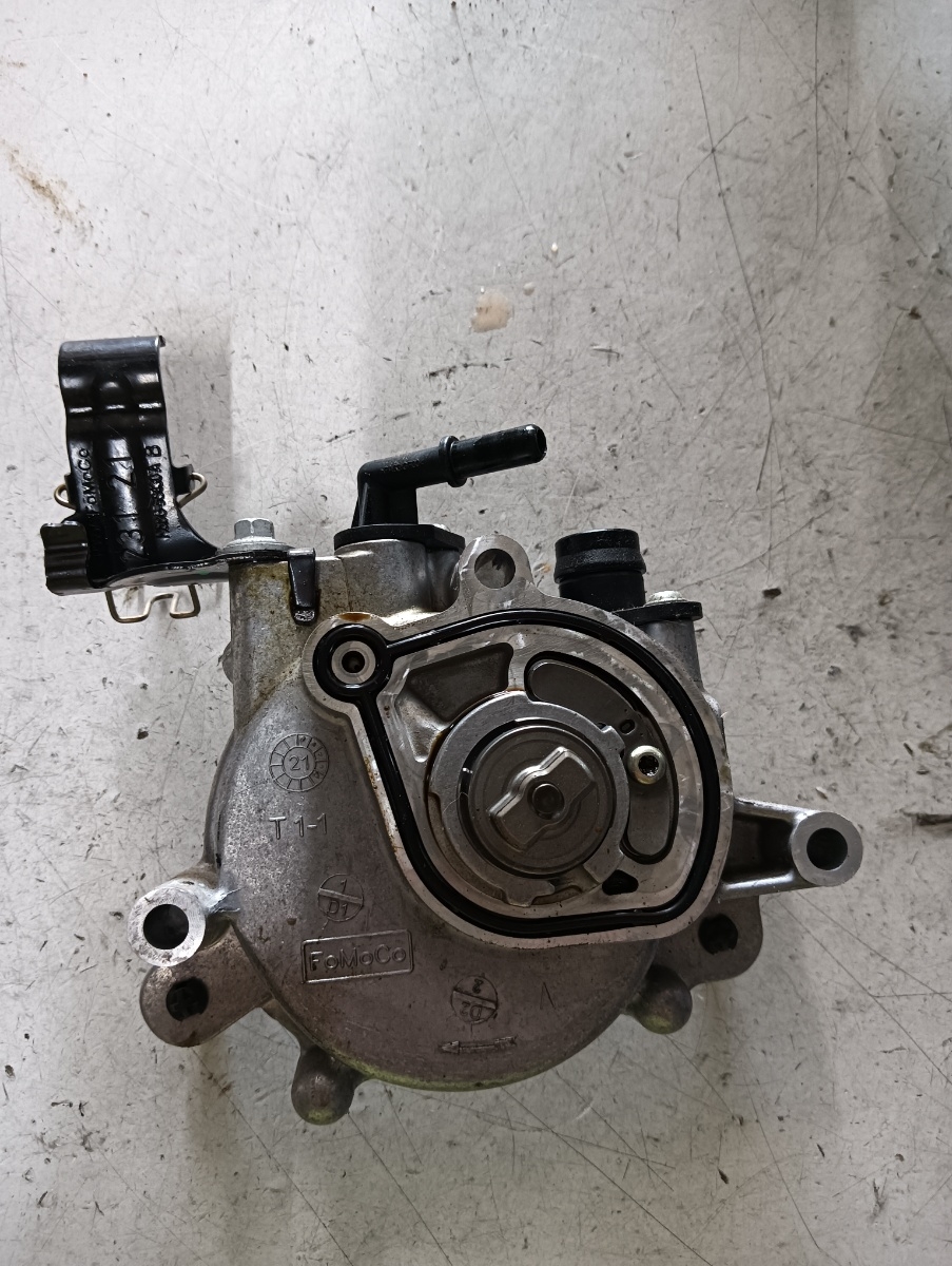 Pompa vacuum  FORD FOCUS IV (HN) [ 2018 - > ] EcoBoost (B7DA) 92KW|125HP OEM H6bg2a451ac