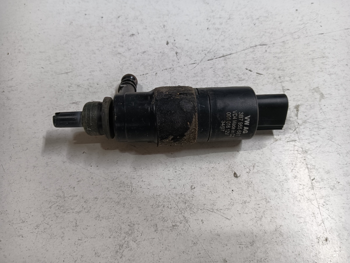 Pompita lichid faruri  AUDI A5/S5 8T3 2007 - 2017 3b7955681 – foto 2