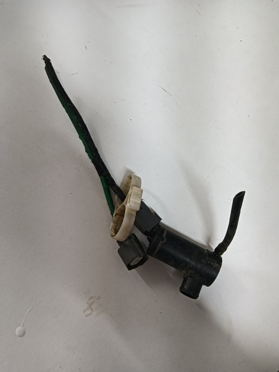 Pompita lichid parbriz  SUBARU FORESTER II SG 2002 - 2012 – foto 2