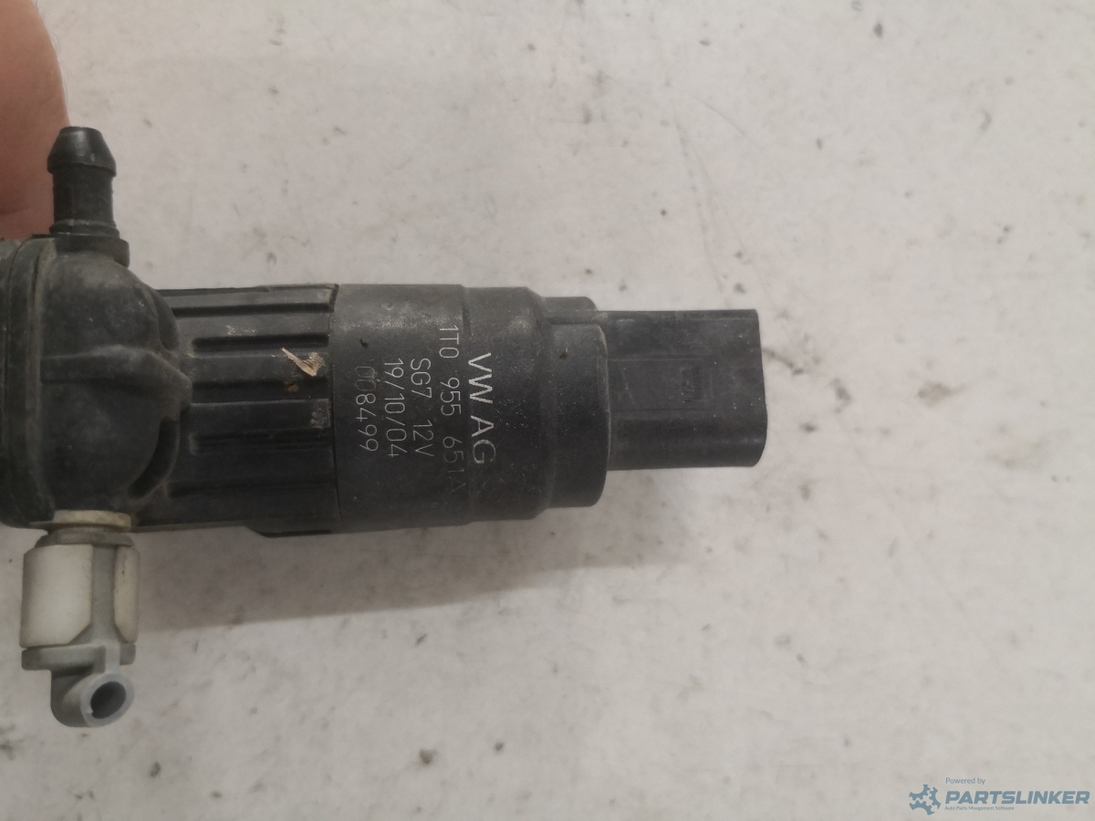 Pompita lichid parbriz VOLKSWAGEN GOLF V (1K1) [ 2003 - 2009 ] OEM 1t0955651a – foto 2