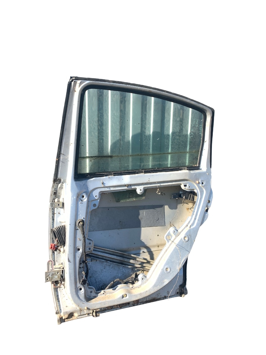 Portiera dreapta spate VOLKSWAGEN PASSAT B5.5 Break – foto 2