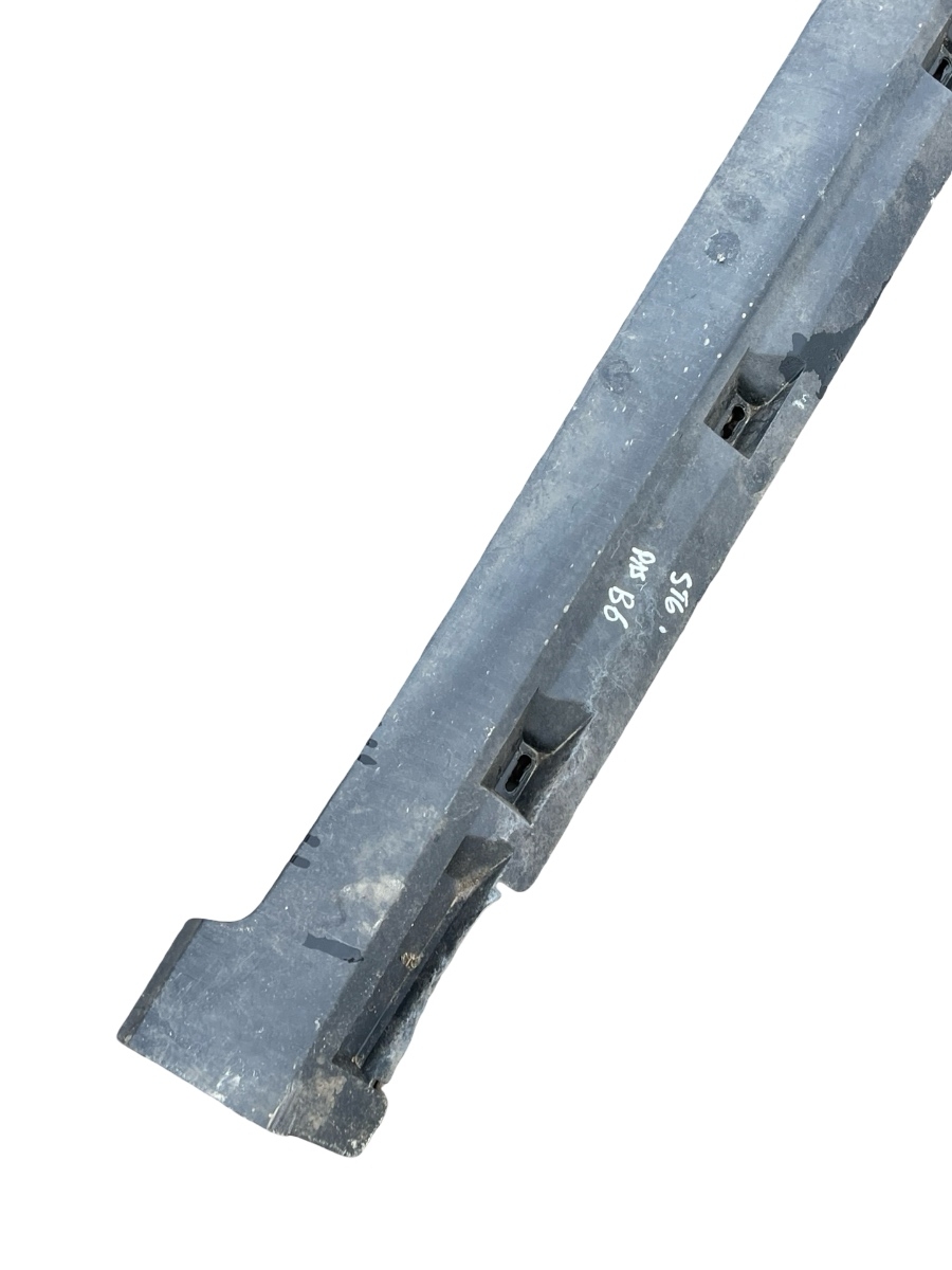 Prag lateral stanga VOLKSWAGEN PASSAT B6 2005 - 2010 – foto 3