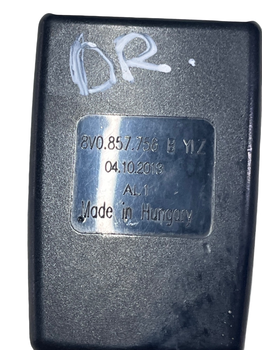 Pretensionare centura de siguranta dreapta fata AUDI A3 (UK) III 8V1, 8VK 2012 -> 8V0857756 – foto 3