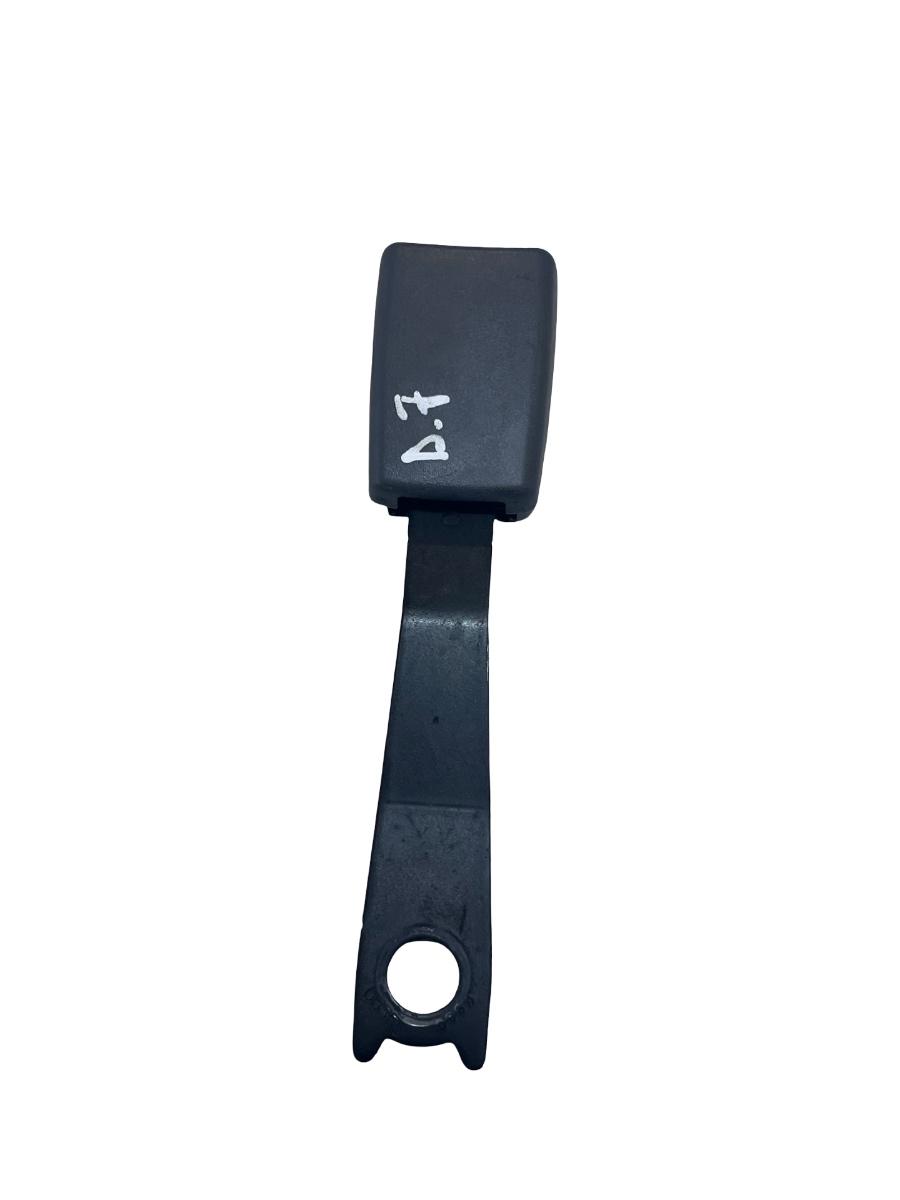 Pretensionare centura de siguranta dreapta fata TOYOTA RAV 4 II _A2_ 2000 - 2005 06355-0084