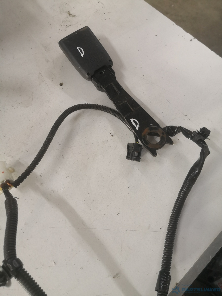 Pretensionare  dreapta fata TOYOTA RAV 4 III (_A3_) [ 2005 - 2013 ] – foto 2