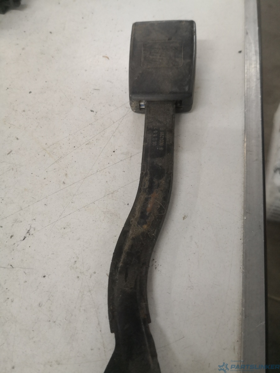 Pretensionare  dreapta fata VOLKSWAGEN GOLF PLUS (5M1, 521) [ 2004 - 2013 ] – foto 2