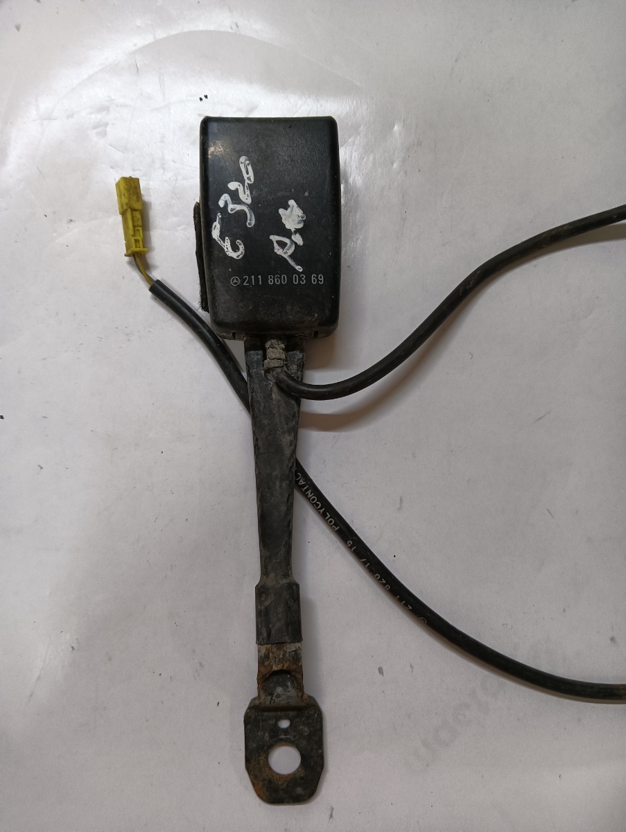 Pretensionare  stanga fata MERCEDES-BENZ E-CLASS W211 2002 - 2009 2118600369 – foto 2