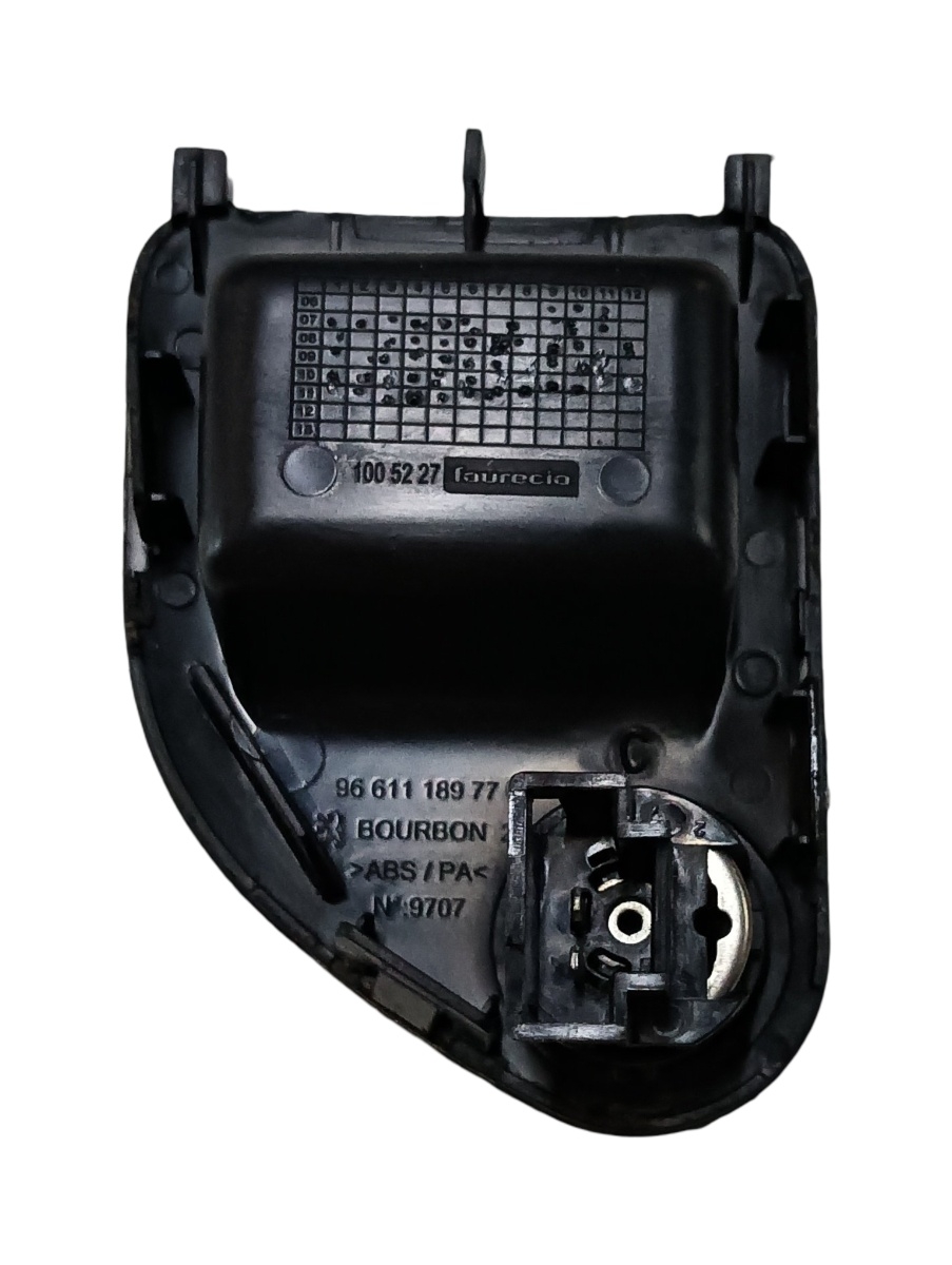 Priza 12 V (fata) PEUGEOT 308 SW 4E_, 4H_ 2007 - > – foto 2