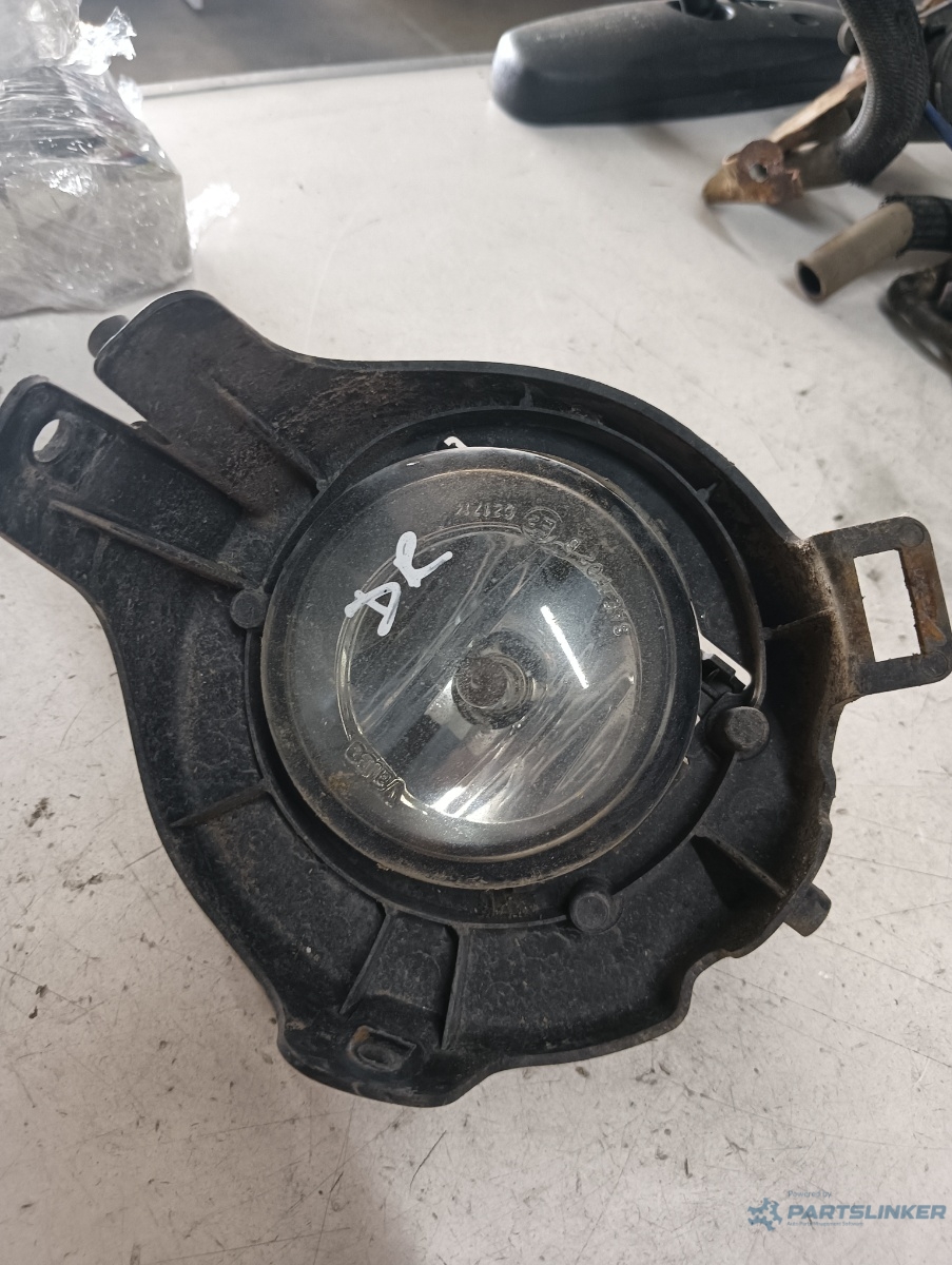Proiector  ceata dreapta fata NISSAN FRONTIER II D40 [ 2005 - 2009 ] 4.0 V6 VQ40DE