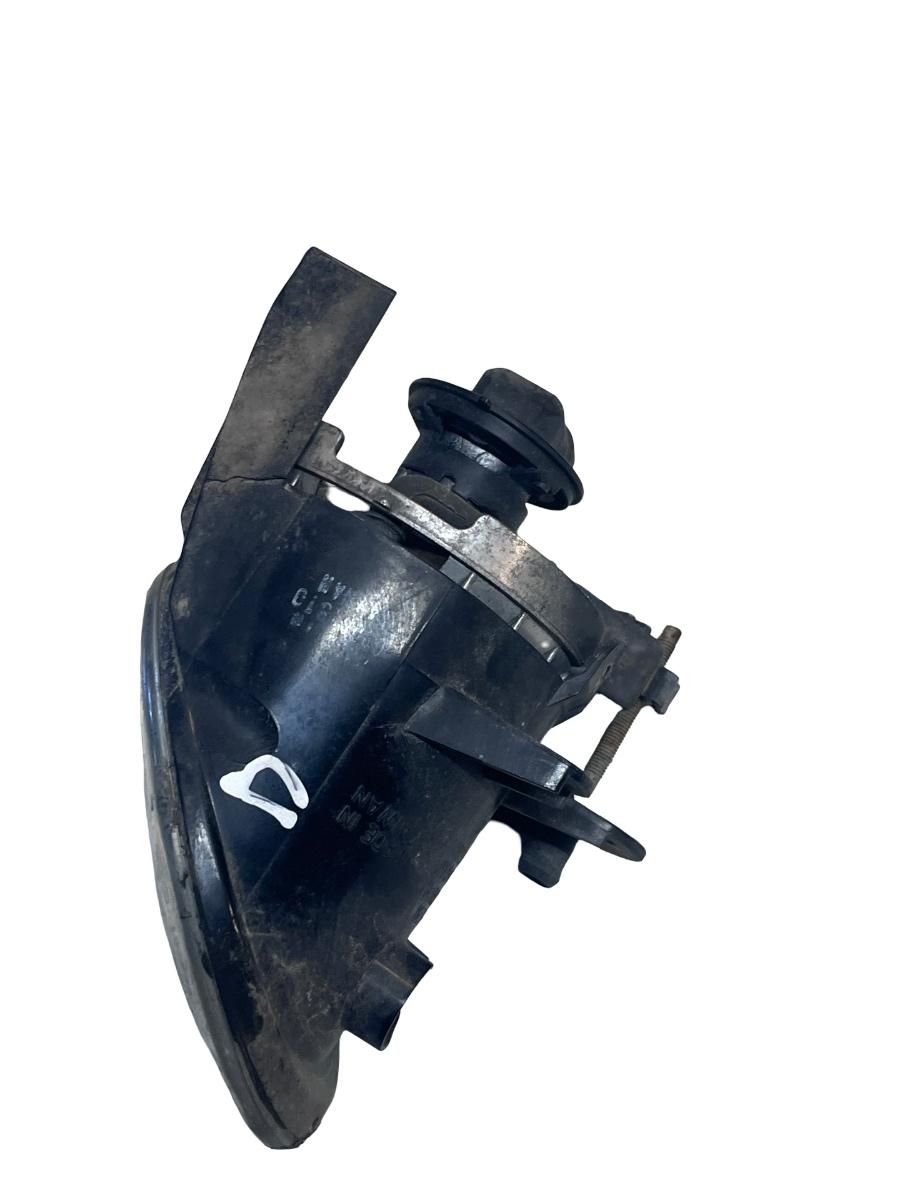 Proiector ceata dreapta fata VOLKSWAGEN PASSAT Variant 3C5 2005 - 2011 – foto 2