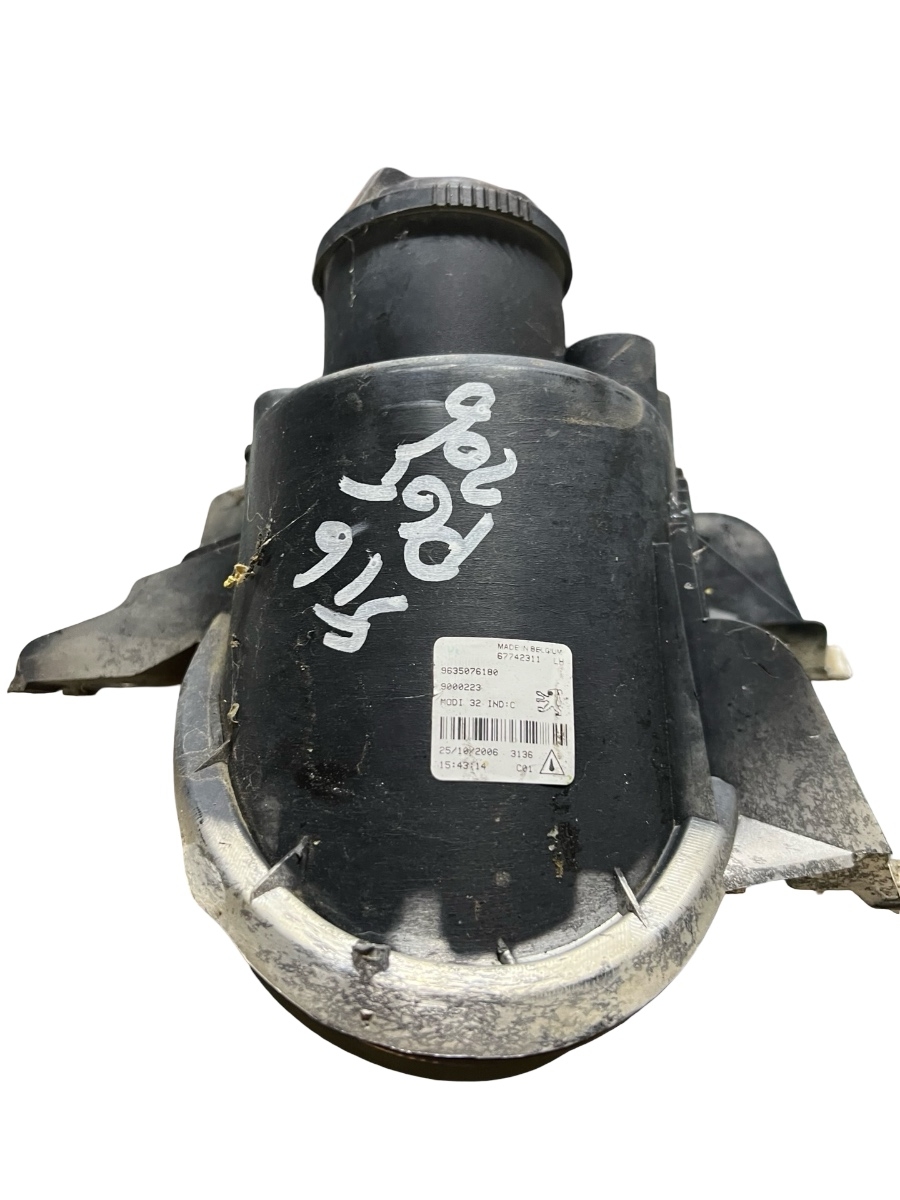 Proiector Lampa ceata fata stanga PEUGEOT 206 CC 2D 2000 - >