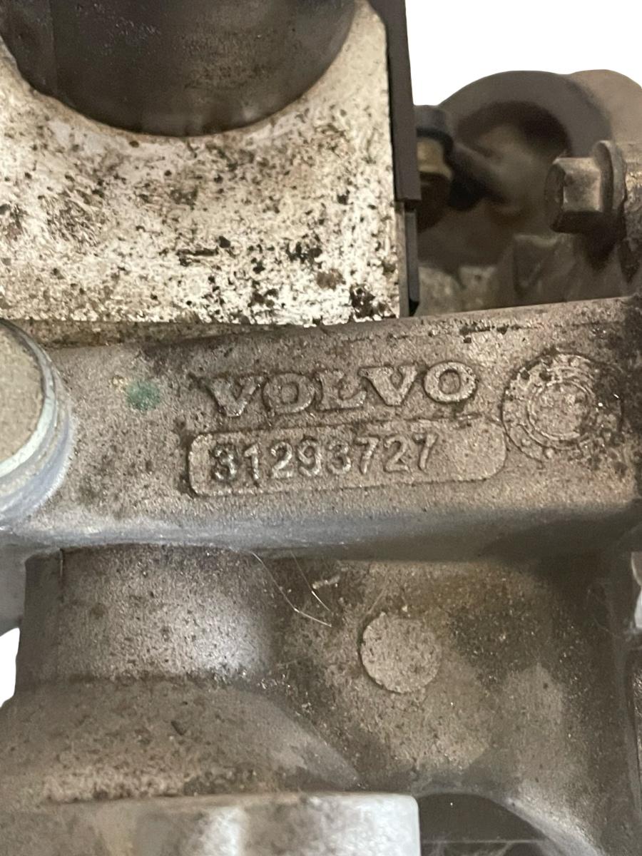 Racitor gaze + EGR VOLVO V40 Hatchback 525, 526 2012 -> 2.0 D4 D 4204 T14 31370670 31293727 – foto 4
