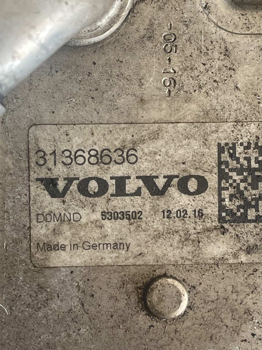 Racitor ulei VOLVO V40 Hatchback 525, 526 2012 - > 2.0 D2 D 4204 T8 31368636 – foto 3