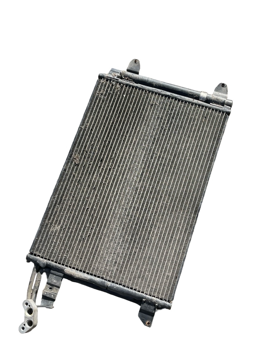 Radiator AC (condensator) VOLKSWAGEN JETTA III 1K2 2004 - 2010 2.0 TDI BMM 1K0820411J – foto 3