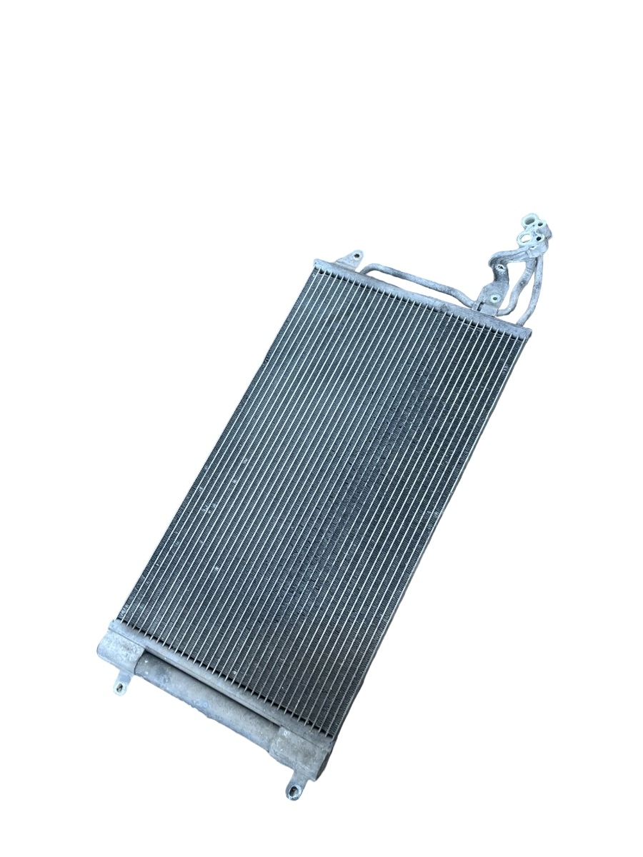 Radiator AC (condensator) VOLKSWAGEN POLO 6R, 6C 2009 - > 6R0820411D – foto 3
