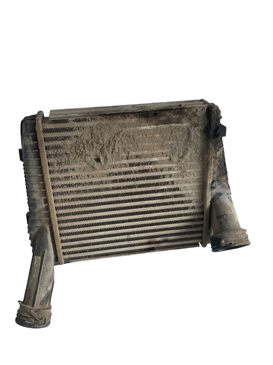 Radiator intercooler dreapta AUDI Q7 4LB 2006 - 2016 3.0 TDI quattro BUG 1475261023 – foto 2