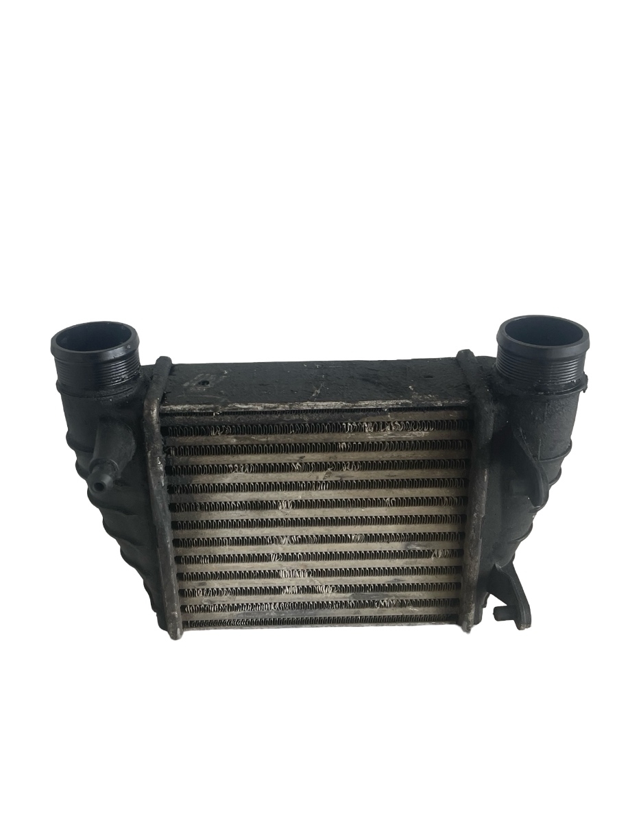 Radiator intercooler SEAT EXEO 3R2 2008 - > 2.0 TDI CAGA, CJCA, AUDI A4 II 8E2, B6 2000 - 2005 1.9 TDI AVF, AWX 8E0145806Q – foto 3