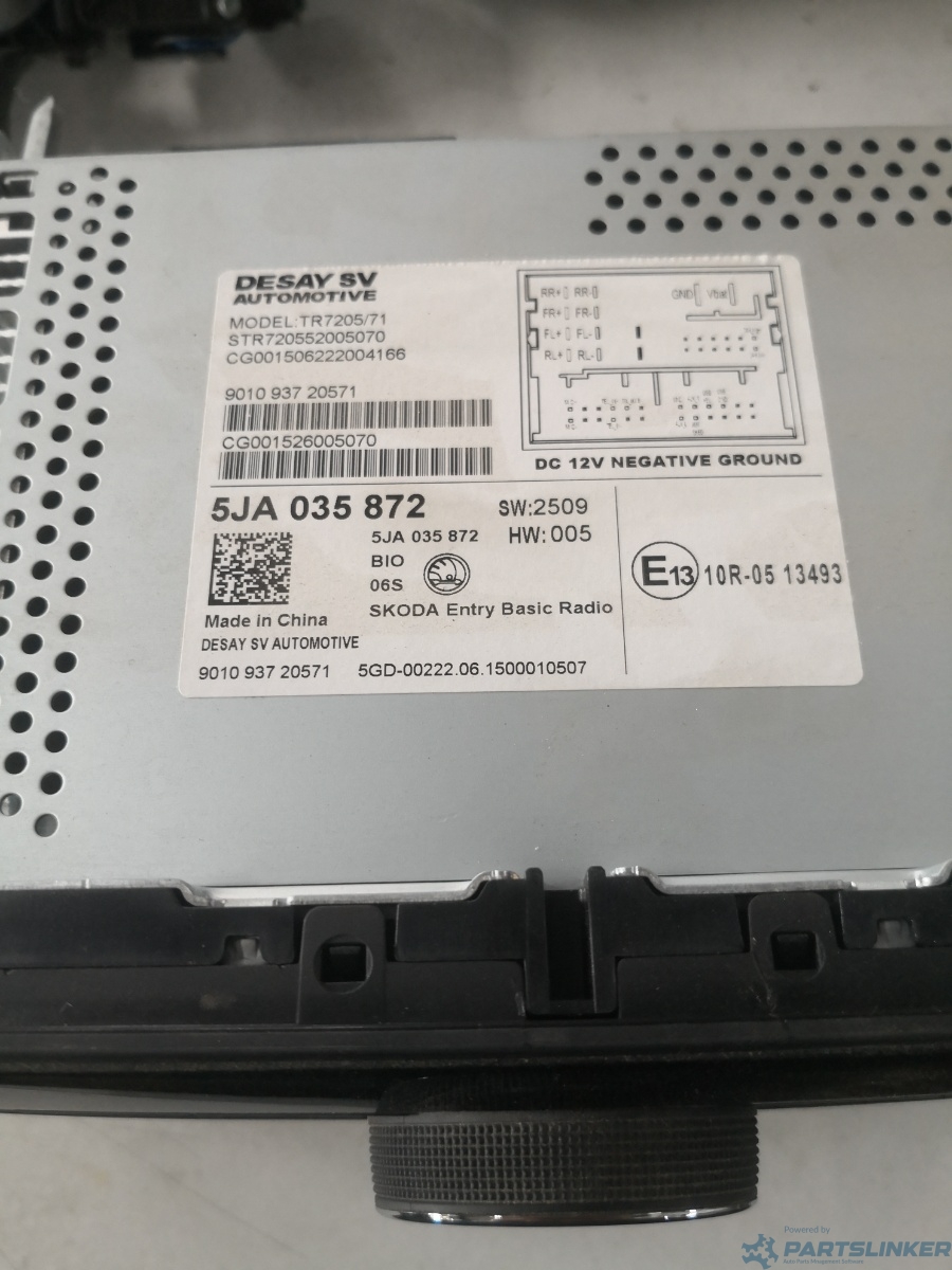 Radio casetofon SKODA RAPID II (NH3) [ 2012 - > ] OEM 5ja035872 – foto 2