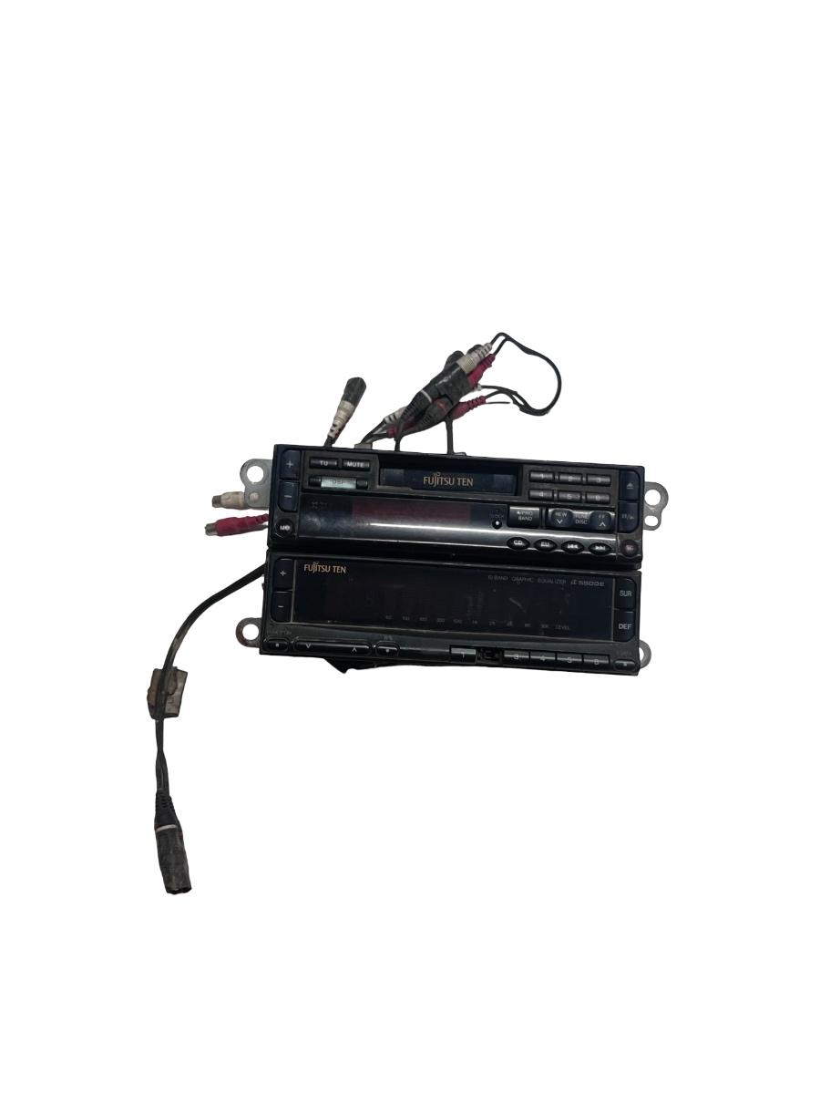 Radio CD Fujitsu TOYOTA 4 RUNNER _N1_ 1987 - 1996 – foto 2