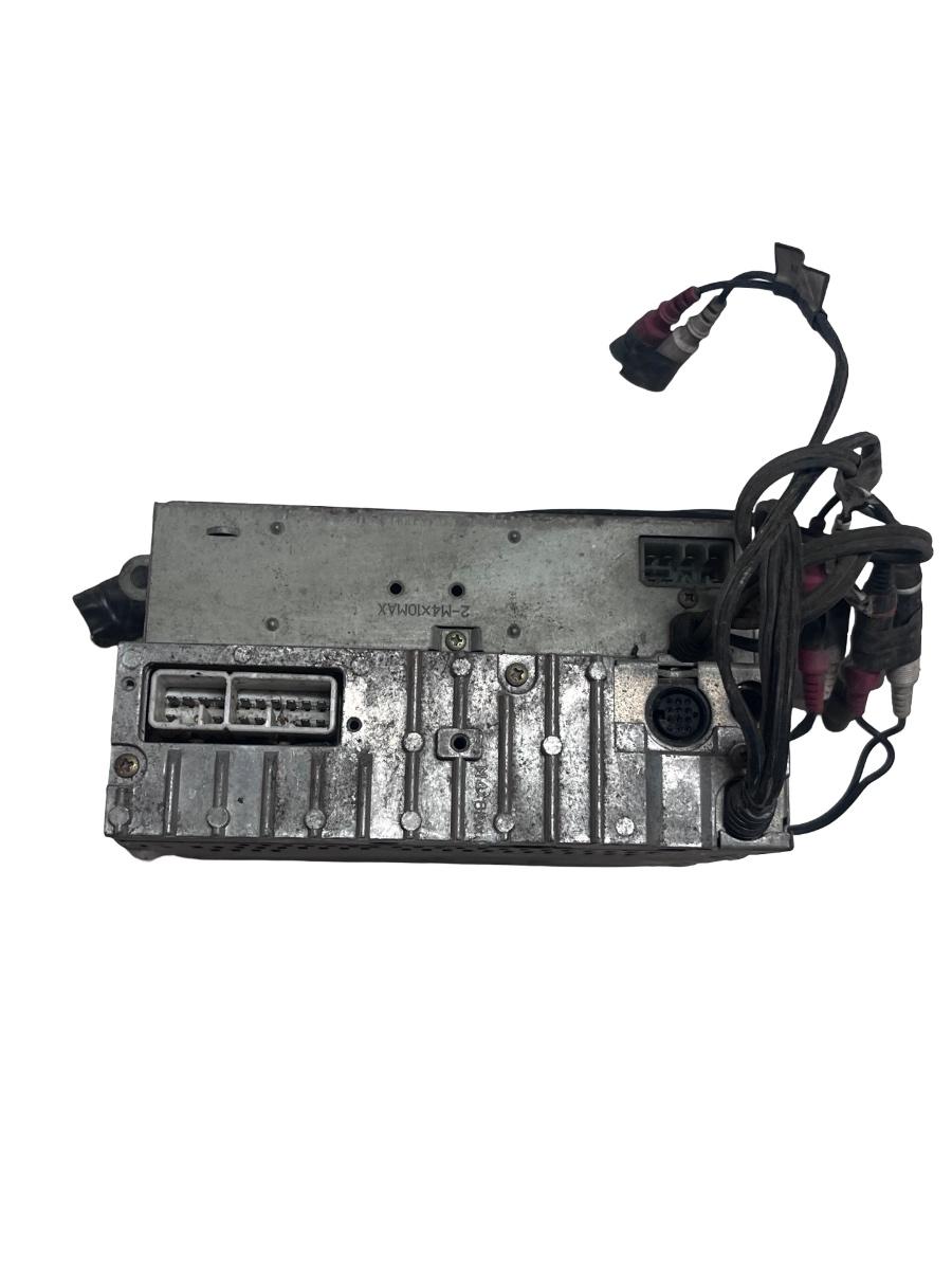Radio CD Fujitsu TOYOTA 4 RUNNER _N1_ 1987 - 1996 – foto 4