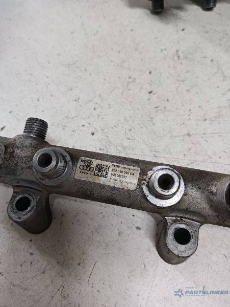 Rampa injectoare AUDI A6/S6 IV Saloon (4G2, C7, 4GC) [ 2010 - 2018 ] OEM 059130090ca – foto 2