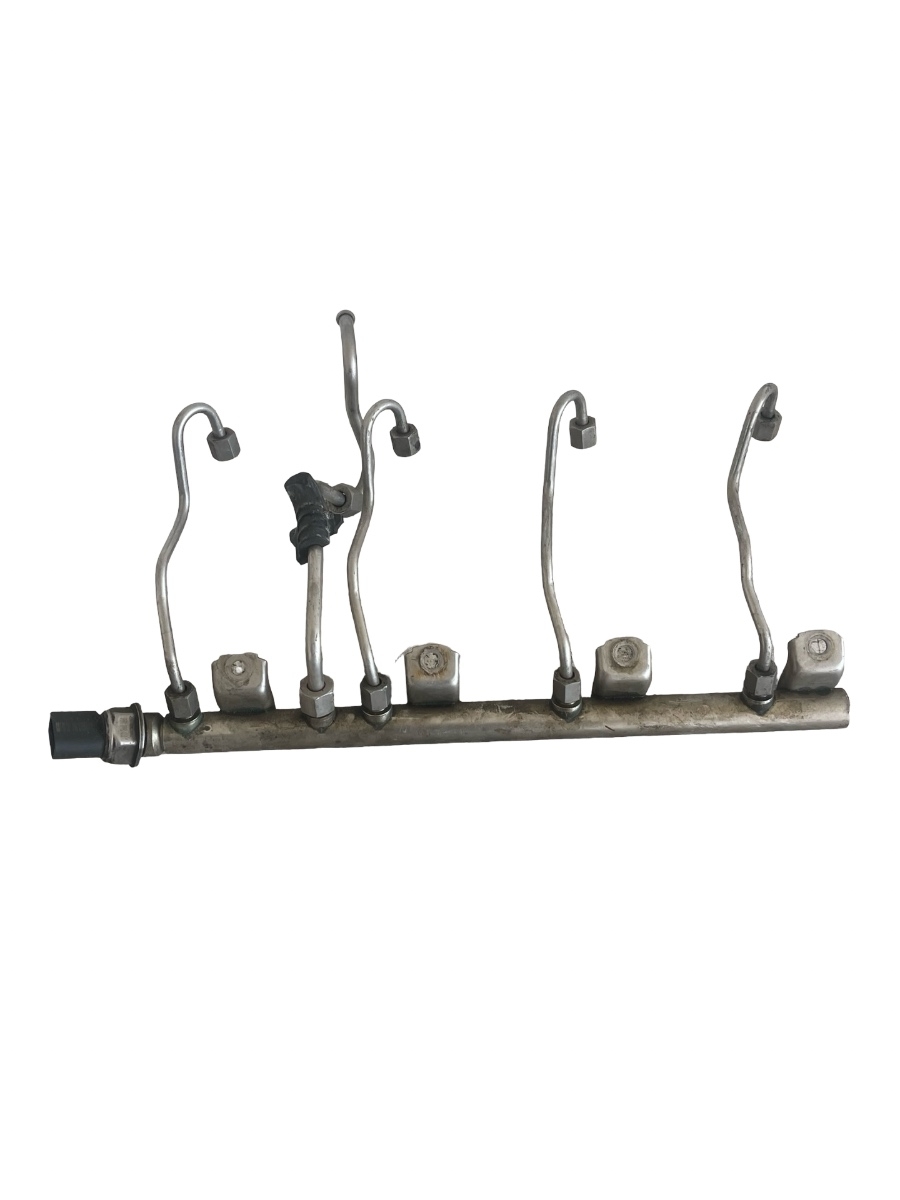 Rampa injectoare BMW 7 V F01, F02, F03, F04 2008 - 2015 4.5i HYBRID – foto 2
