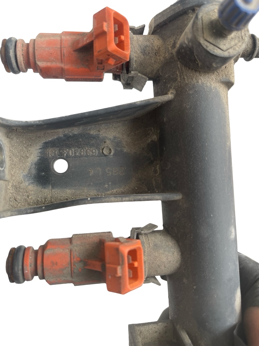 Rampa + injectoare CITROËN C3 Pluriel HB_ 2003 - > 1.6 NFU (TU5JP4) F02869 – foto 3
