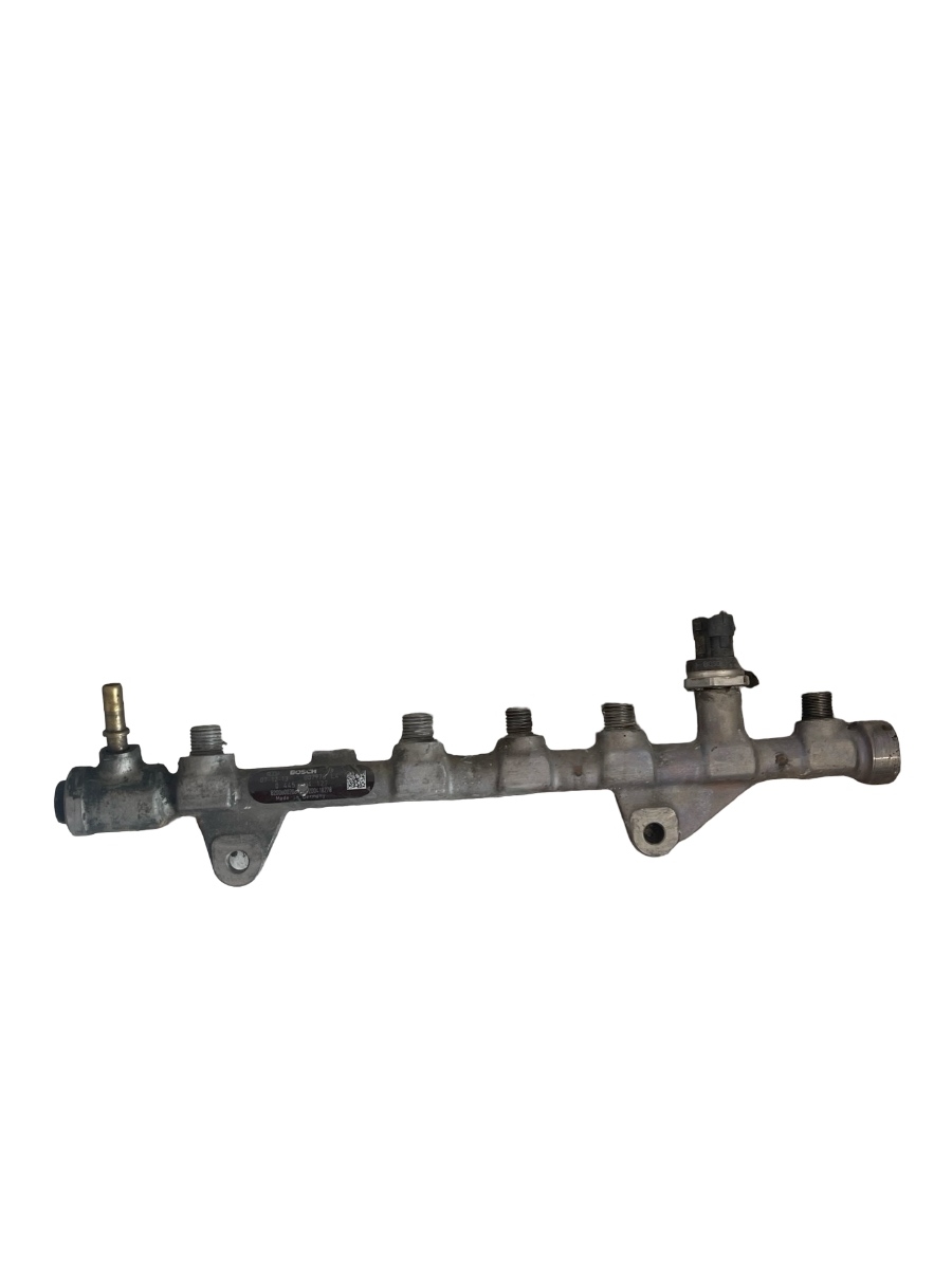 Rampa Injectoare RENAULT SCENIC II JM0/1_ 2003 - > 1.9DCI 8200600206
