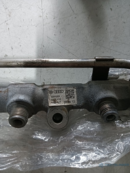 Rampa injectoare SKODA FABIA II (542) [ 2006 - 2014 ] TDI (CFWA) 55KW|75HP OEM 03p089004405 – foto 2