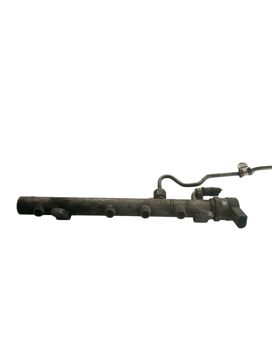 Rampa injectoare stanga MERCEDES-BENZ CLS C219 2004 - 2011 A6420700495