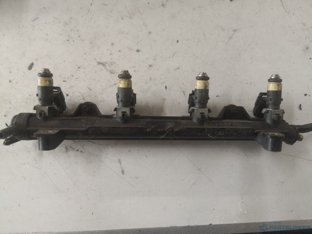 Rampa injectoare VOLKSWAGEN GOLF V (1K1) [ 2003 - 2009 ] 16V (BCA) 55KW|75HP OEM 036133320