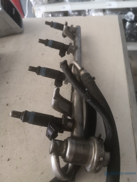 Rampa retur injectoare AUDI A4 II (8E2, B6) [ 2000 - 2005 ] 2.0 (ALT) 96KW|130HP – foto 2