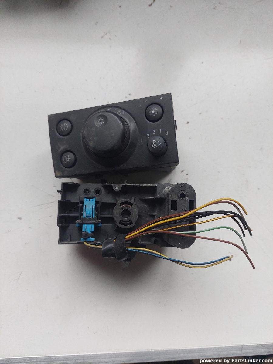 Reglaj faruri OPEL VECTRA C (Z02) [ 2002 - 2009 ] OEM 13177066 – foto 2