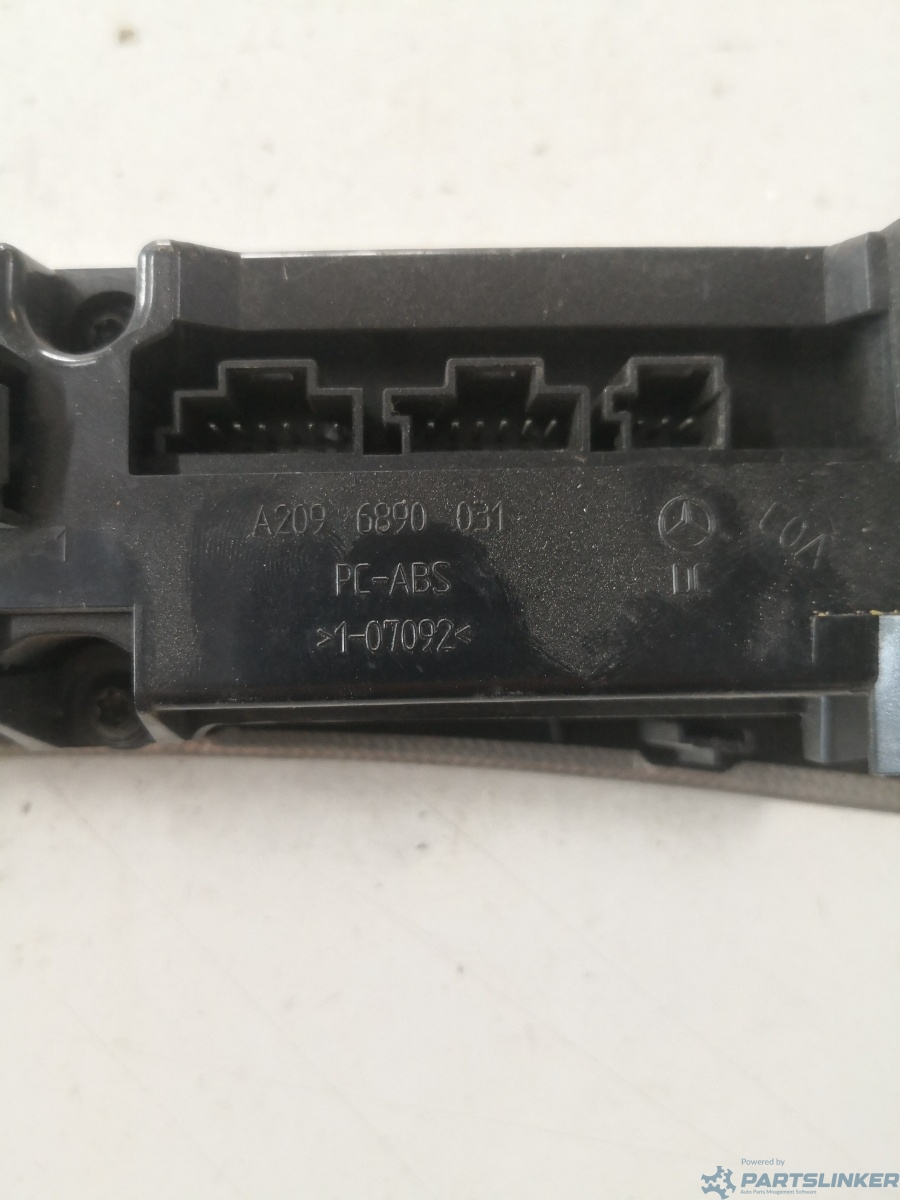 Reglaj scaune MERCEDES-BENZ CLK II (C209) [ 2002 - 2010 ] OEM A2096890031 – foto 2