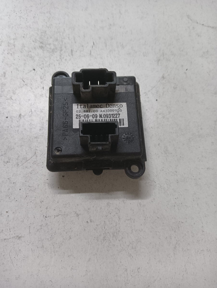 Regulator ventilator incalzire CITROËN C4 Picasso I UD_ 2006 - 2013 1.6 HDi 9HY (DV6TED4), 9HZ (DV6TED4) A43000700 – foto 2