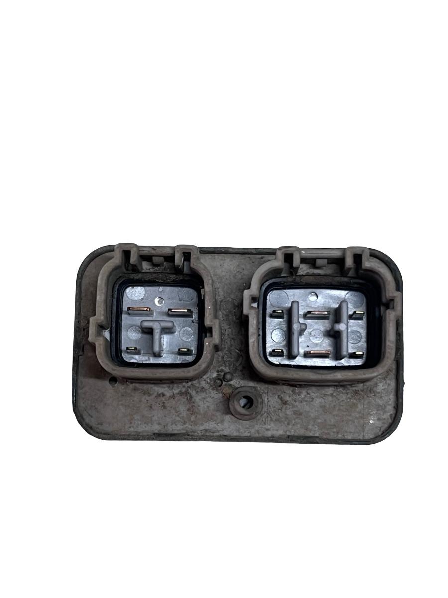 Releu ABS TOYOTA LAND CRUISER 90 _J9_ 1995 -> 88263-35090 – foto 2