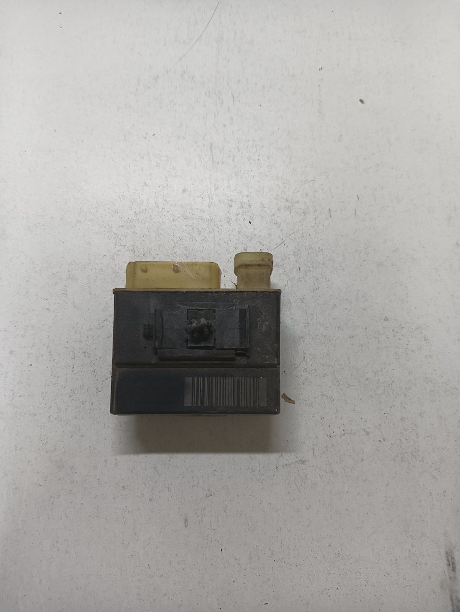 Releu bujii CITROËN C4 Picasso I UD_ 2006 - 2013 1.6 HDi 9HY (DV6TED4), 9HZ (DV6TED4) 9652021180
