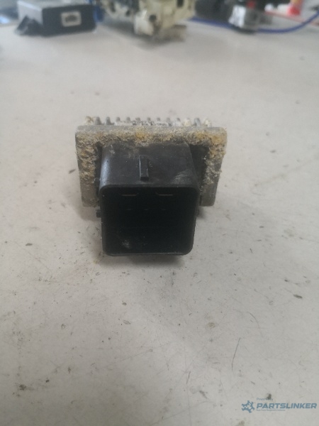 Releu bujii DACIA LOGAN II [ 2012 - > ] OEM 110678071r – foto 2