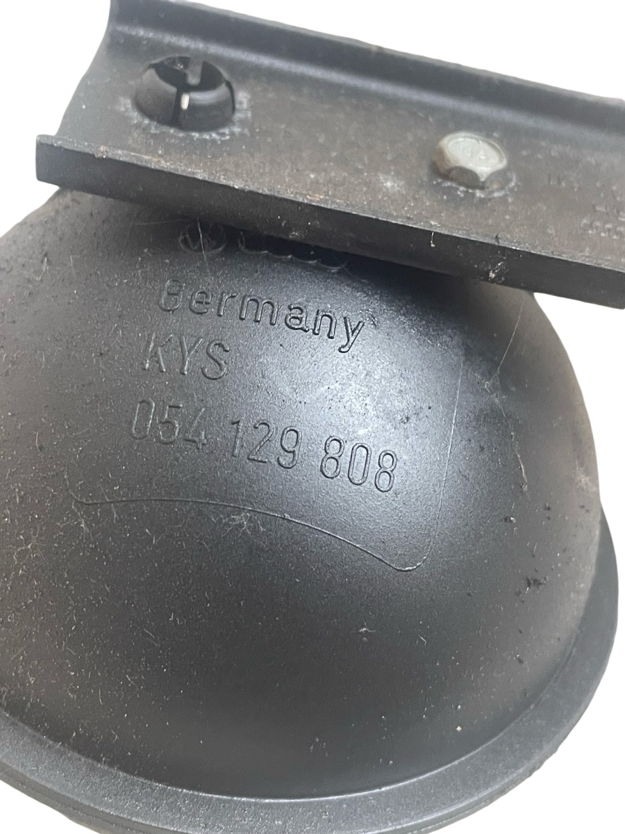Rezervor de aer vacuum VOLKSWAGEN GOLF IV 1J1 1997 - 2007 1.9 TDI ASZ 054129808 – foto 2