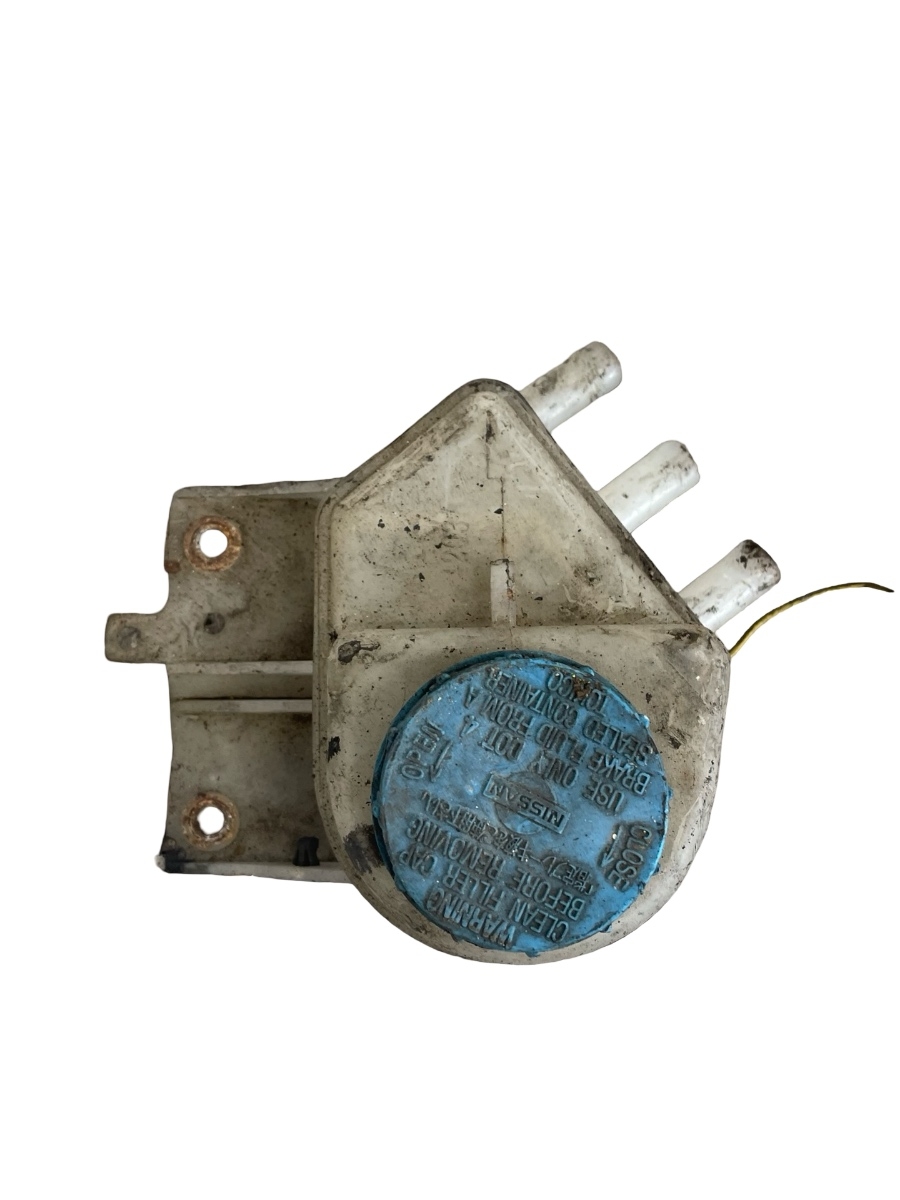 Rezervor lichid de frana NISSAN ALMERA TINO V10 1998 - 2006 1.8i