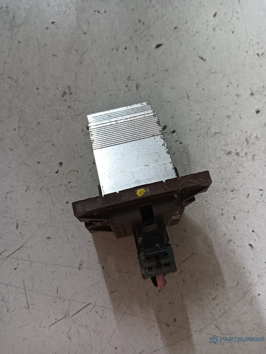 Rezistenta trepte  HYUNDAI SANTA FE II (CM) [ 2005 - 2012 ] – foto 2
