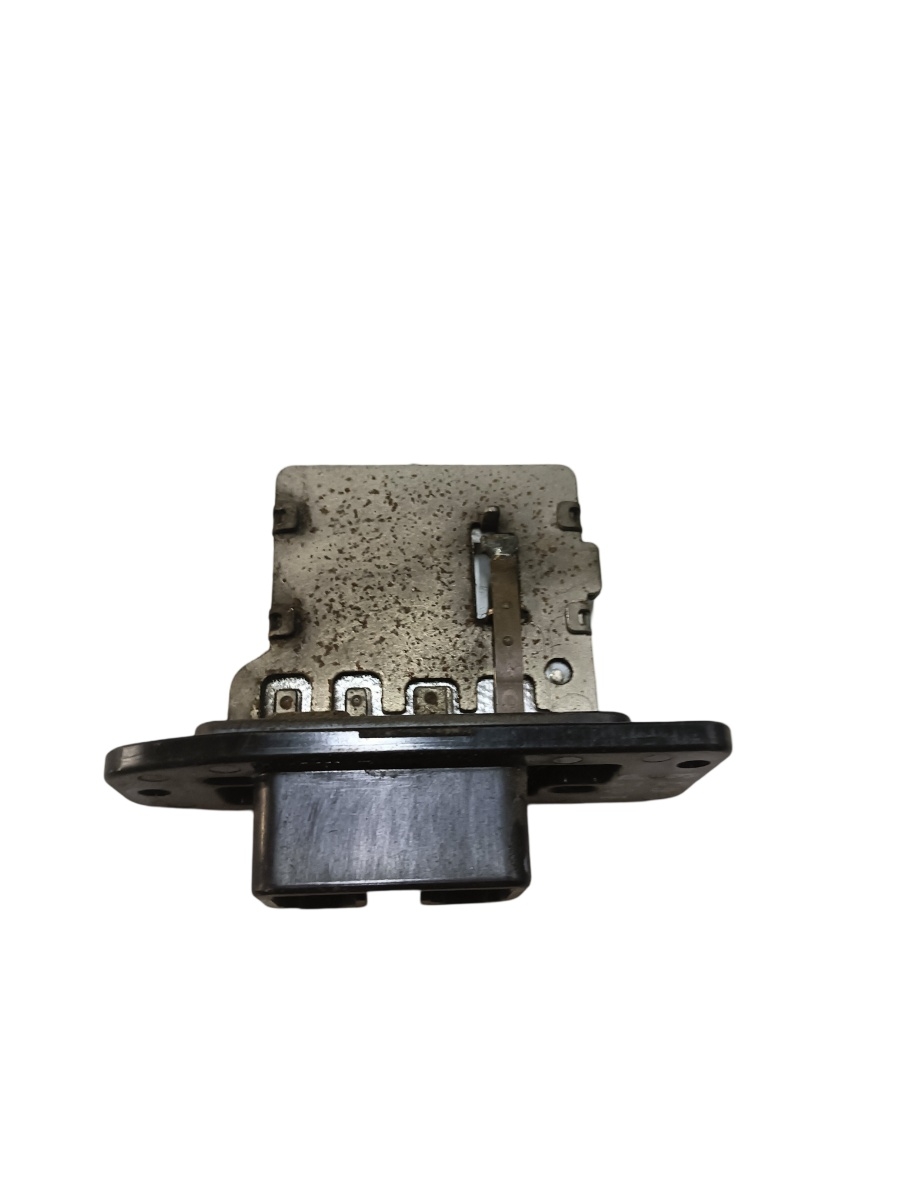 Rezistor motor/ventilator aeroterma TOYOTA IQ _J1_ 2008 - > 1.4 D-4D 1ND-TV – foto 2
