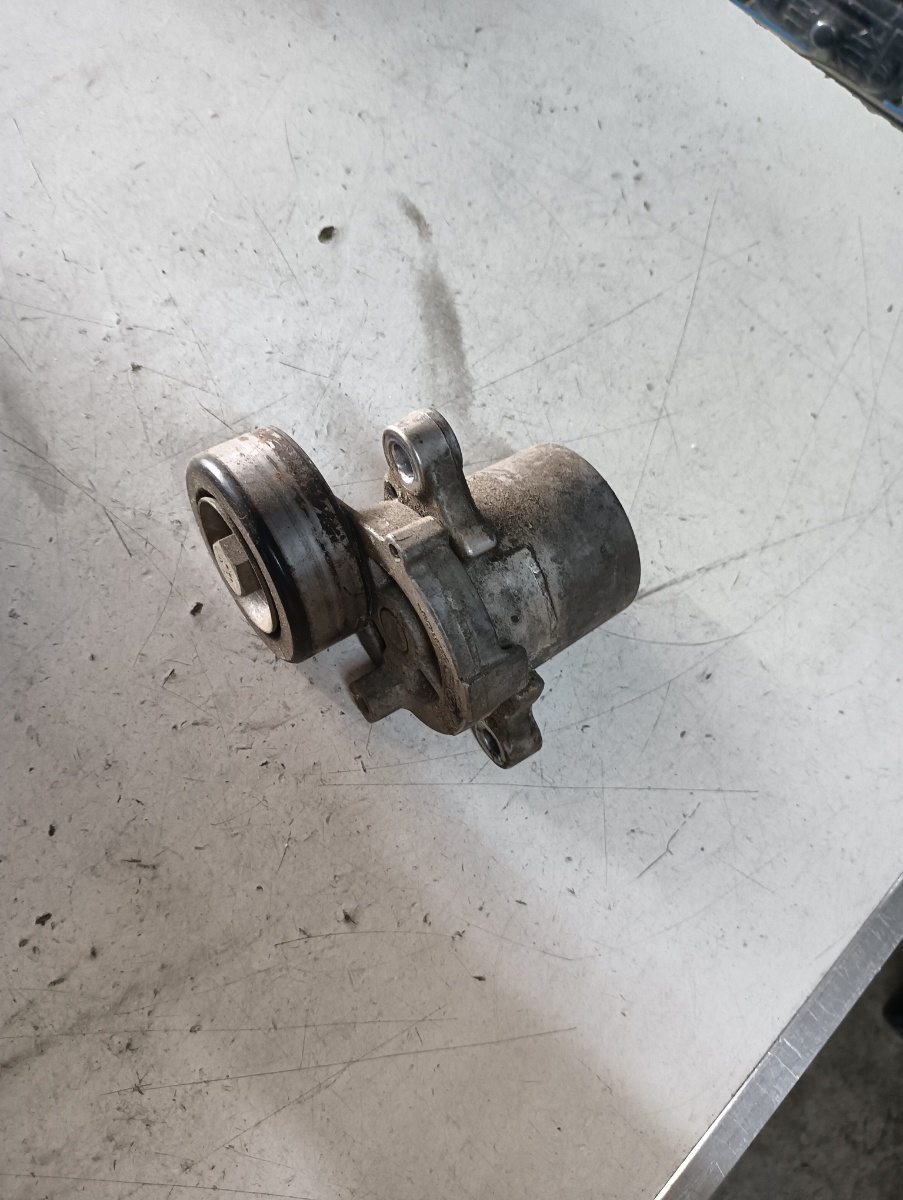 Rola intinzator, curea transmisie KIA SPORTAGE (QL, QLE) [ 2015 - > ] OEM 252812a6 – foto 2