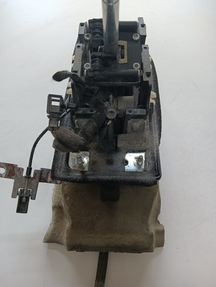 Schimbator de viteze/selector AUDI A8 II 4E2, 4E8 2002 - 2010 3.0 TDI quattro ASB – foto 2
