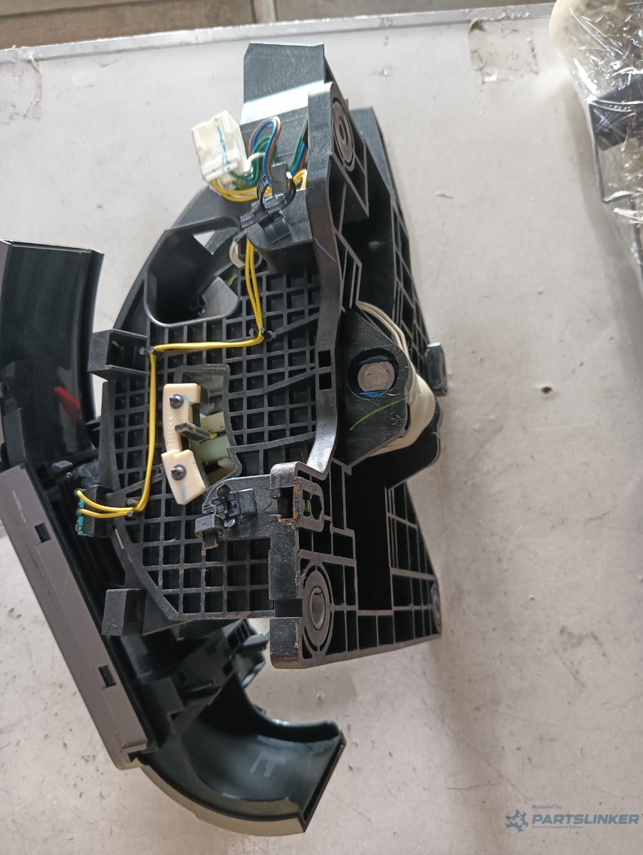 Schimbator viteze NISSAN FRONTIER II D40 [ 2005 - 2009 ] 4.0 V6 VQ40DE – foto 3