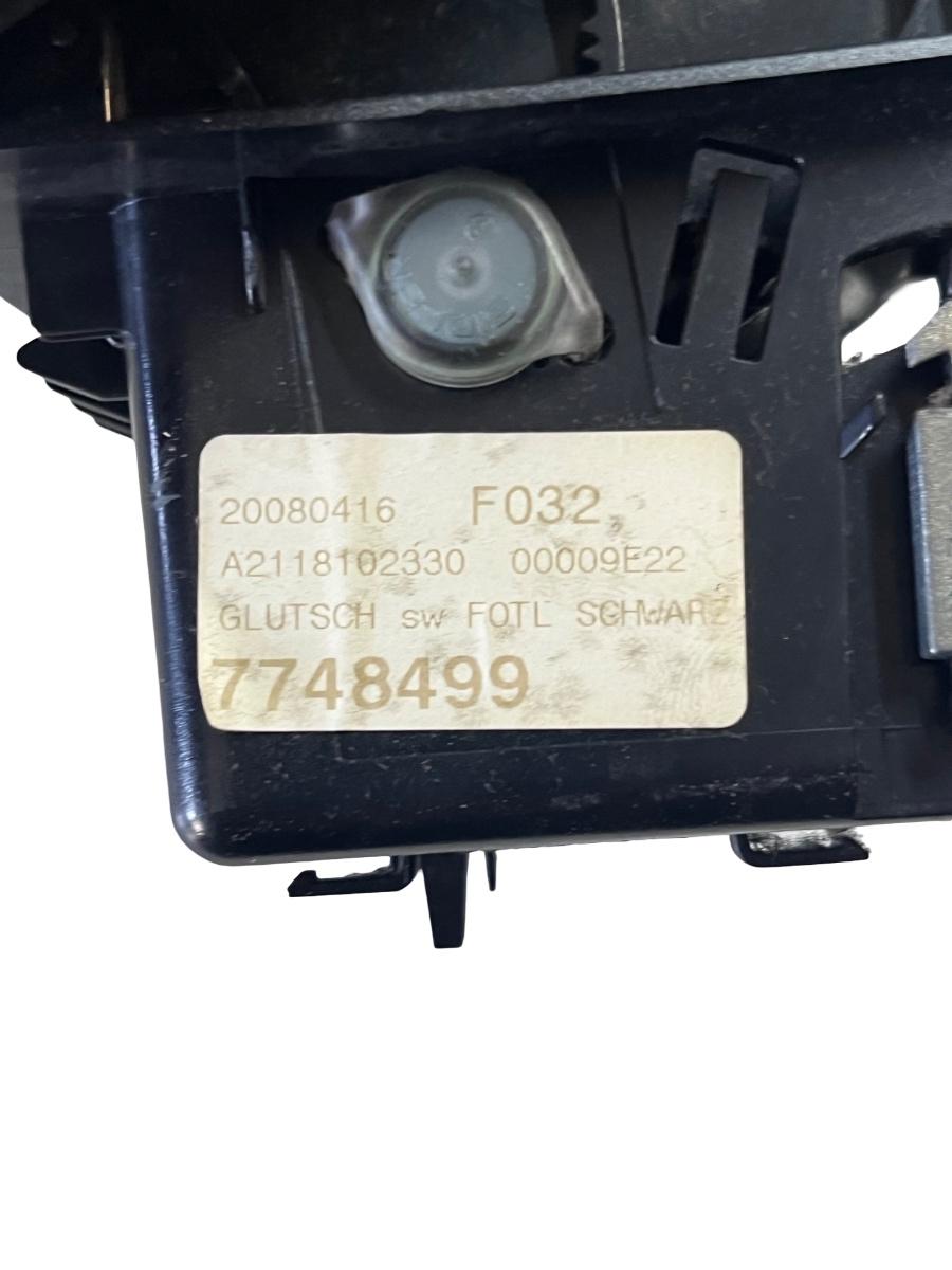 Scrumiera portiera stanga spate MERCEDES-BENZ E-CLASS W211 Break FL 2002 - 2009 A2118102330 – foto 3