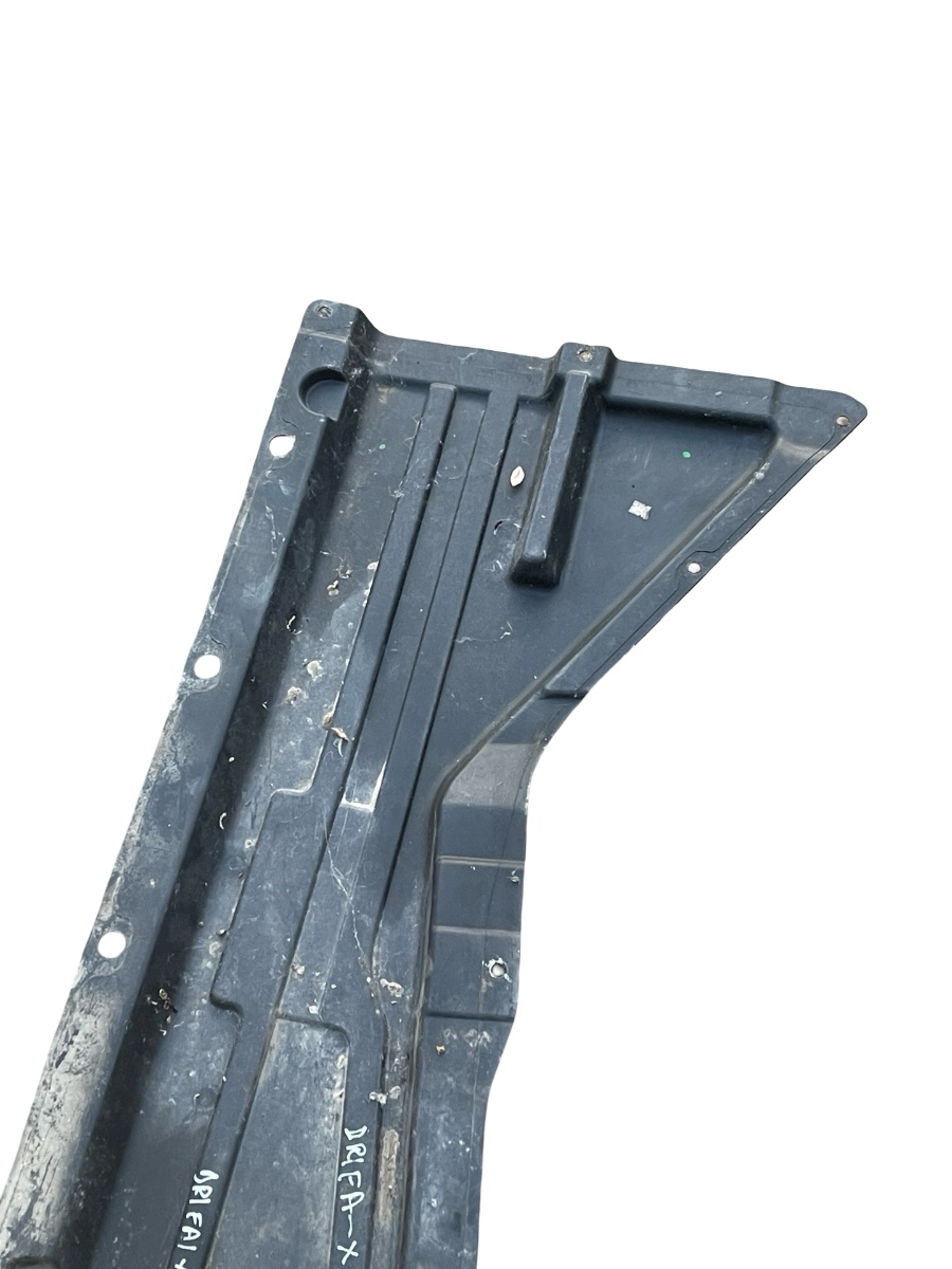 Scut de protectie dreapta fata BMW X6 E71, E72 2007 - 2014